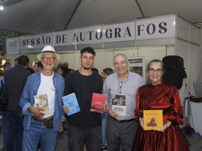 Autores celebram suas obras em sessão de autógrafos na 51ª Feira do Livro de Pelotas