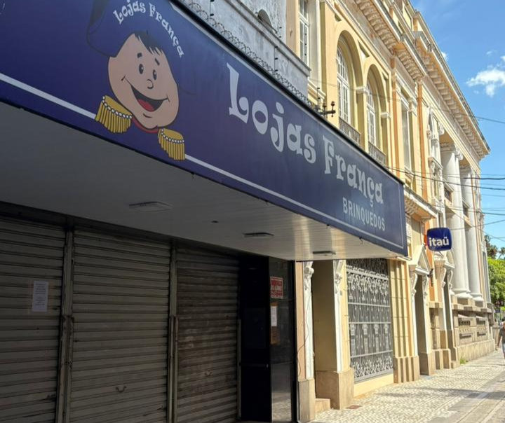 Loja de brinquedos França encerra atividades em Pelotas
