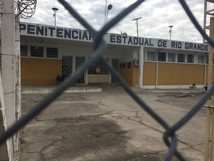 Mulher é presa suspeita de oferecer as filhas para prostituição em Jaguarão