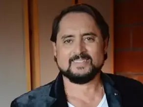 Cantor Mauri, irmão de Chitãozinho e Xororó, morre em acidente