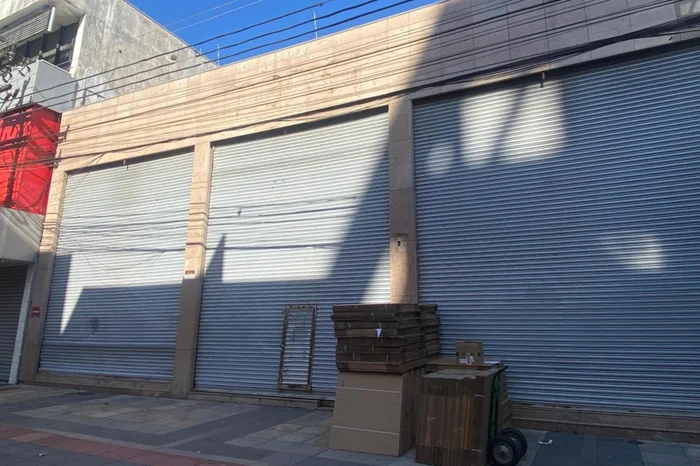 Loja Marisa encerra atividades em Pelotas