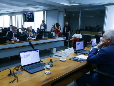 Senadores discutem ritmo de tramitação da PEC do fim da escala 6×1