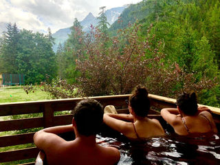 Les bains nordiques des Lanchettes : le rituel des fins de journee en montagne