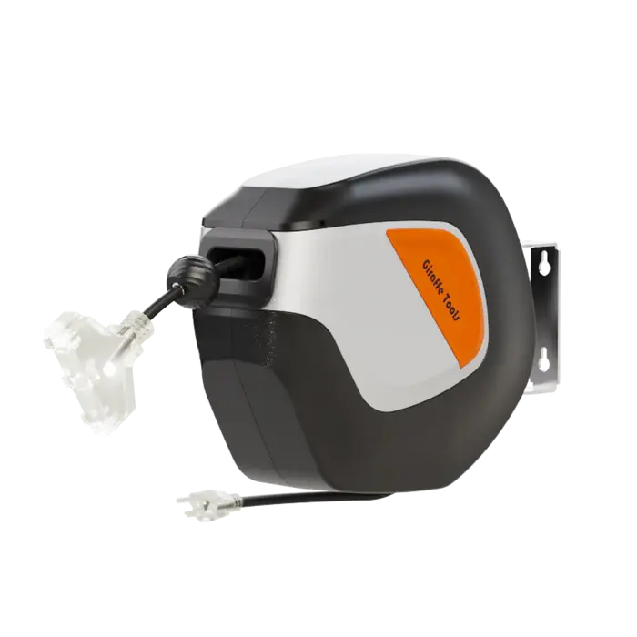 Wall-mounted hose reel with nozzle