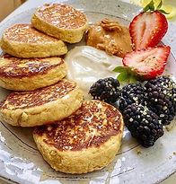 UKRAINIAN-CHEESE-CAKES-DELICACY-CATERING