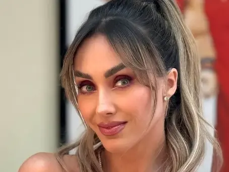 Foto de Anahí causa conmoción: "¿Qué le pasó a su cara?"
