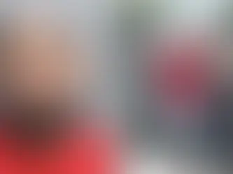 Reguetonero cubano denuncia que dan comida con gusanos a inmigrantes detenidos en 'Alligator Alcatraz'