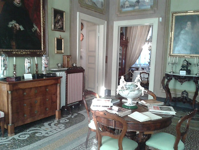 Casa Carbone, entrata.jpg