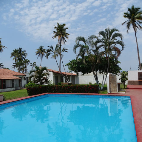 Casa Renta amueblada Manzanillo, Colima.
Soleares, Costa Azul.
Bienes Raíces - Inmobiliaria - Manzanillo Realtors - Real Estate - Casas - Departamentos - Terrenos - Renta - Compra - Venta - Administración Propiedades 