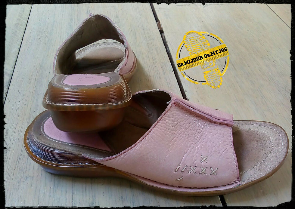 Miniature : Dr Martens 3878