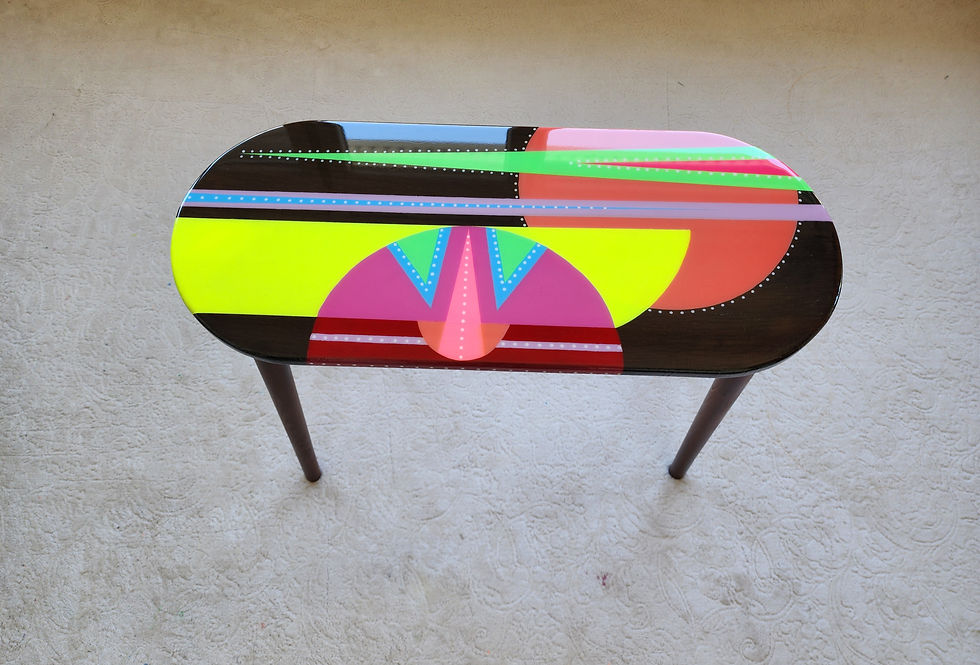 Thumbnail: Unusual Pink Funky Colorful Oval Resin Side End Coffee Tables