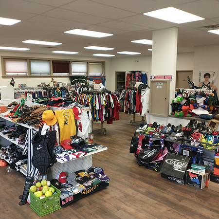 montgomery running store