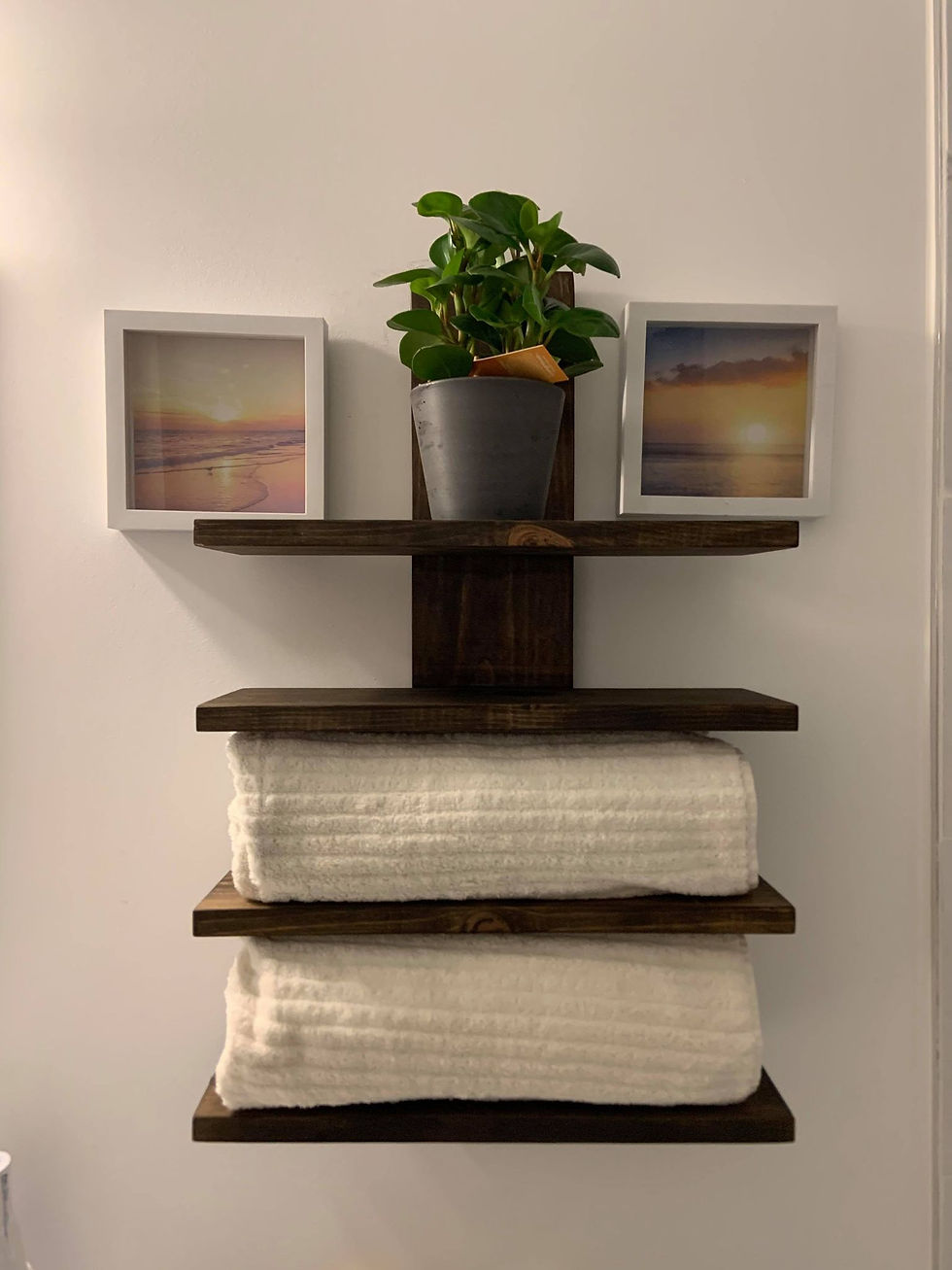 Thumbnail: Floating Shelf (Large)