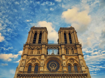 Notre Dame Walking Tour With Underground Crypt
