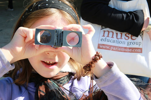 Time to Explore Paris: A Family Walk