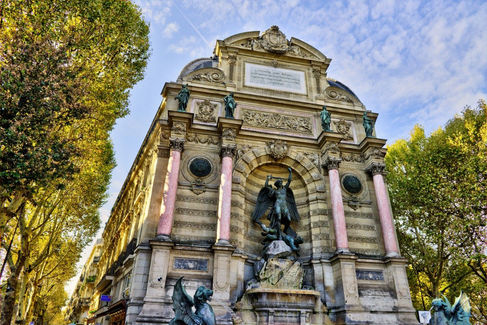 Latin Quarter Walking Tour