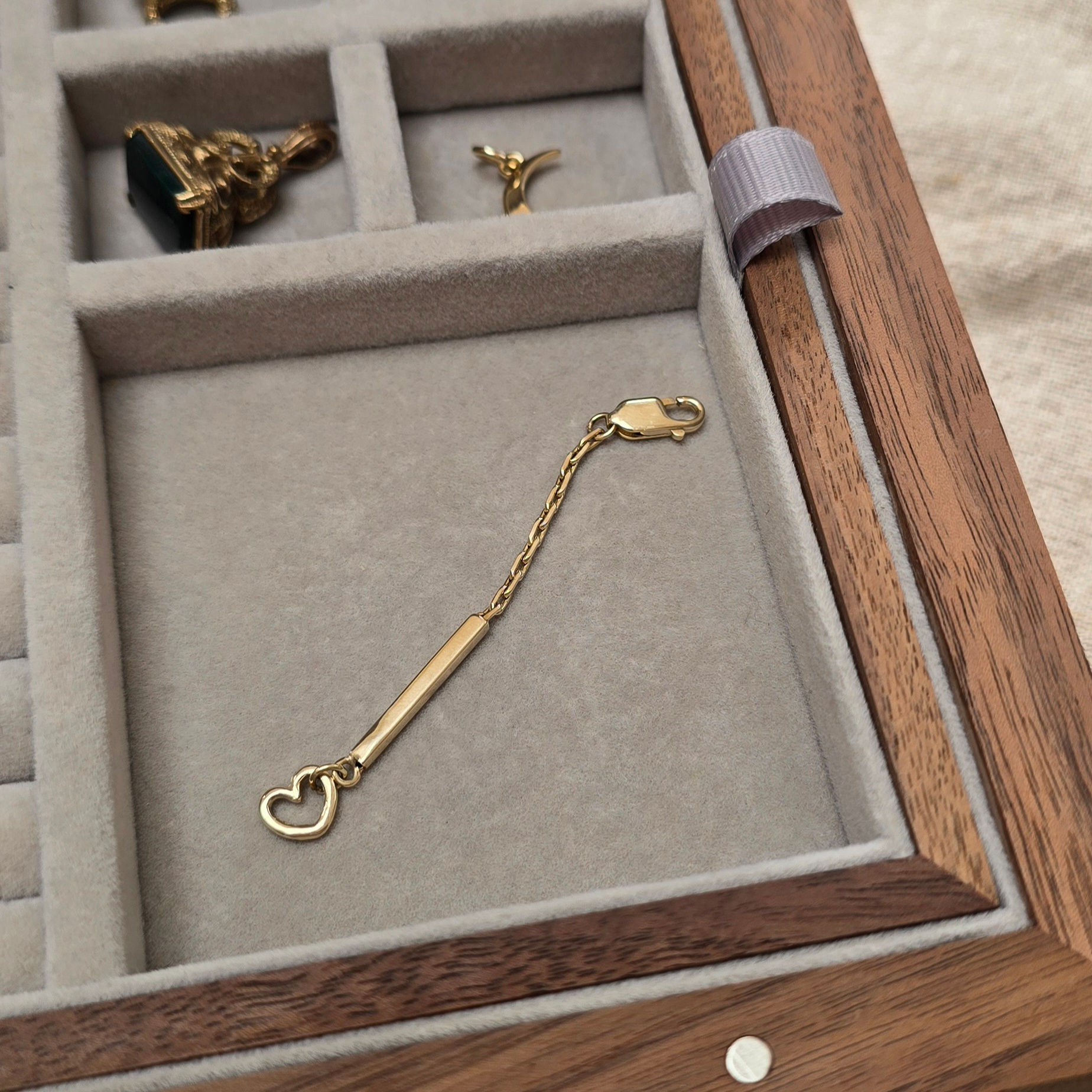 Reworked Vintage 9ct Gold Chain Extender 4
