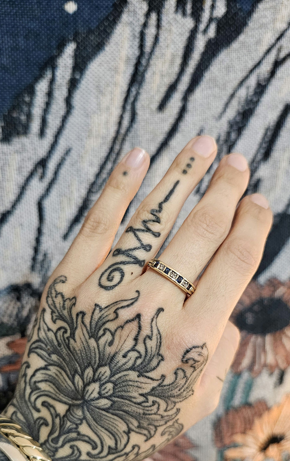 Thumbnail: Vintage 9ct Gold Diamond and Sapphire Half Eternity Ring 