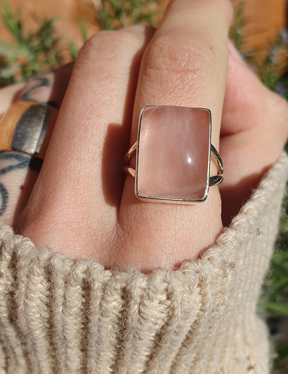 Thumbnail: Vintage Sterling Silver Rose Quartz Ring 