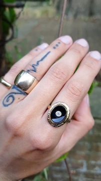 Thumbnail: Antique 18ct Gold Onyx And Diamond Ring Size M
