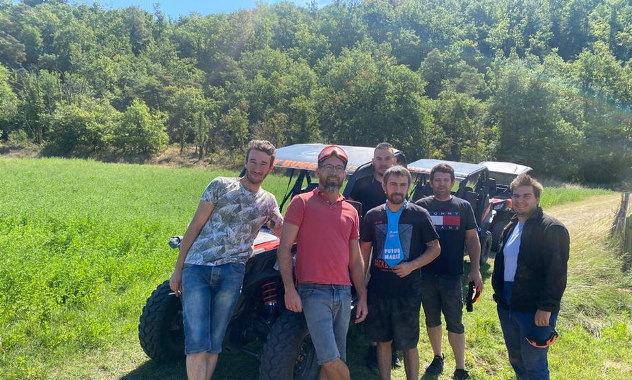Buggy ; bren ; romans ; valence ; saint-vallier ; balade ; raid ; circuit ; drôme ; drome ; ardèche ; rhone-alpes ; isère ; rhône ; auvergne ; location ; France ; ain ; loire ; quad ; moto ; cross ; mécanique ; sport ; enfant ; sortie ; week-end ; semaine ; adulte ; ado ; potes ; plein-air ; air ; sensation ; couple ; activité ; activite ; vacance ; nature ; forêt ; chemin ; détente ; zen ; évasion ; aventure ; 2 places ; guide ; sentier ; rando ; randonnée ; convival ; famille ; amis ; can-am ; polaris ; maverick ; trail ; kimco ; yamaha ; formule ; sécurité ; confort ; plaisir ; 365 ; jour ; an ; 7/7 ; heure ; journée ; easy ; 4 saisons ; camping ; atypique ; chèque ; chèque-cadeau ; fête ; mère ; mère ; enterrement ; vie ; garçon ; fille ; garcon ; plaisir ; truffe ; campagne ; champêtre ; terroir ; 2021 ; 2020 ; 2022 ; 2023 ; summer ; été ; ete ; vacances 
