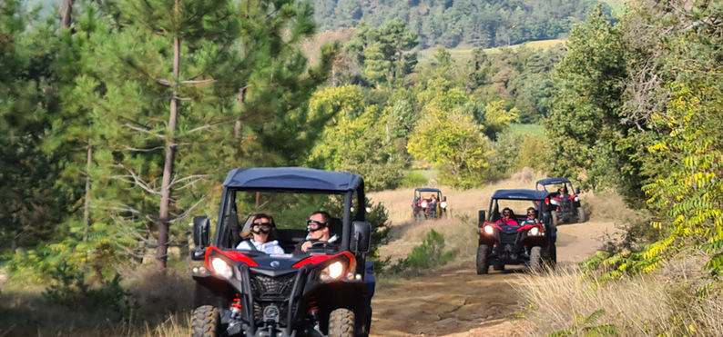 ·Buggy ; bren ; romans ; valence ; saint-vallier ; balade ; raid ; circuit ; drôme ; drome ; ardèche ; rhone-alpes ; isère ; rhône ; auvergne ; location ; France ; ain ; loire ; quad ; moto ; cross ; mécanique ; sport ; enfant ; sortie ; week-end ; semaine ; adulte ; ado ; potes ; plein-air ; air ; sensation ; couple ; activité ; activite ; vacance ; nature ; forêt ; chemin ; détente ; zen ; évasion ; aventure ; 2 places ; guide ; sentier ; rando ; randonnée ; convival ; famille ; amis ; can-am ; polaris ; maverick ; trail ; kimco ; yamaha ; formule ; sécurité ; confort ; plaisir ; 365 ; jour ; an ; 7/7 ; heure ; journée ; easy ; 4 saisons ; camping ; atypique ; chèque ; chèque-cadeau ; fête ; mère ; mère ; enterrement ; vie ; garçon ; fille ; garcon ; plaisir ; truffe ; campagne ; champêtre ; terroir ; 2021 ; 2020