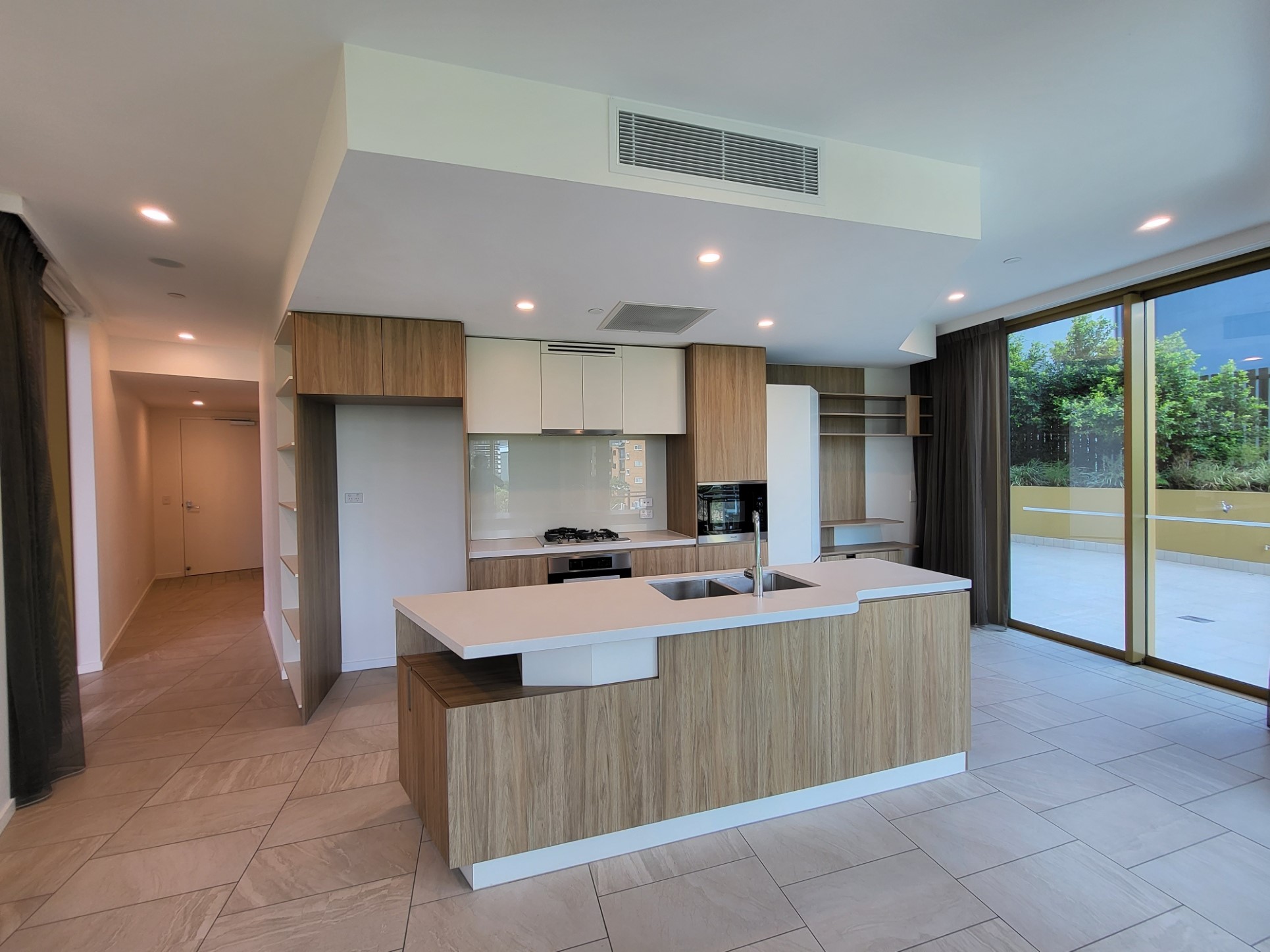 25 Shafston Avenue, Kangaroo Point - Thumbnail 5