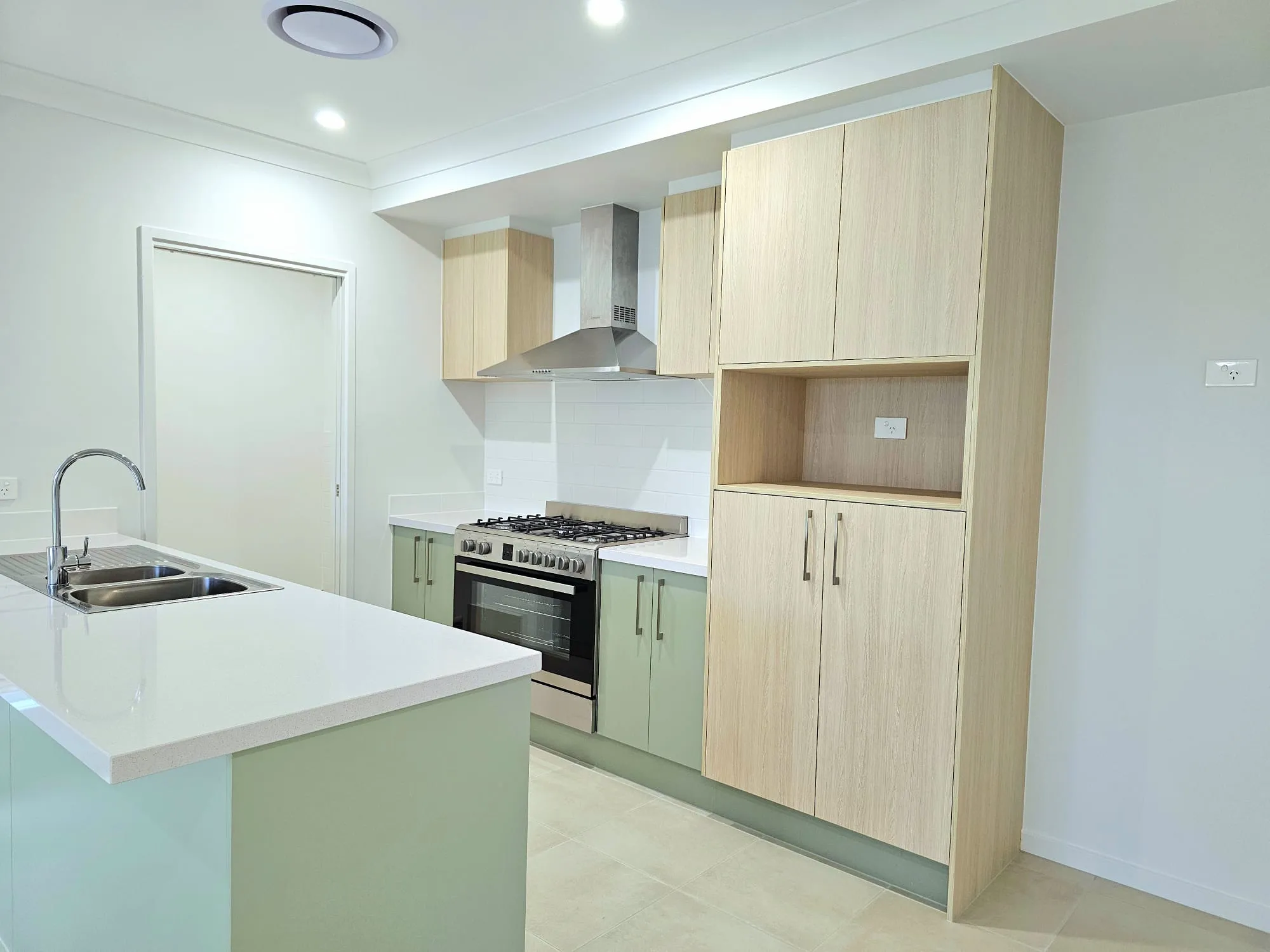 53 Trivior Street, Pallara - Thumbnail 4