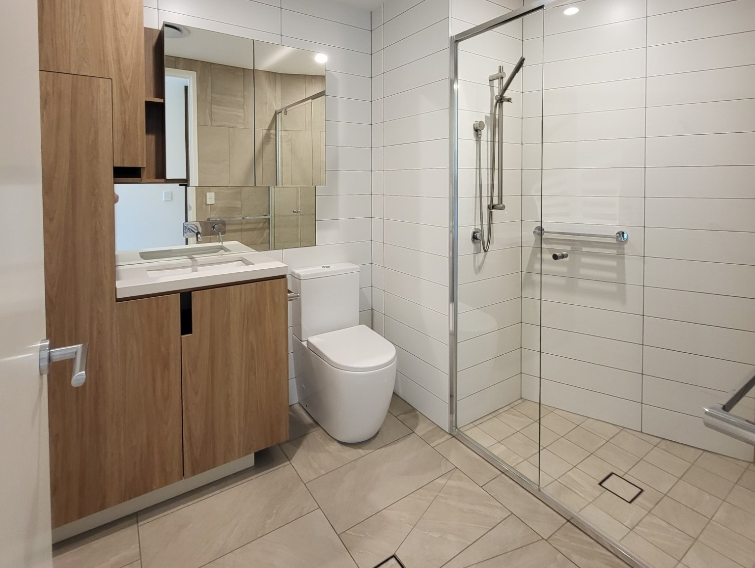 25 Shafston Avenue, Kangaroo Point - Thumbnail 8