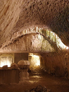 grotte-petrifiante.jpg