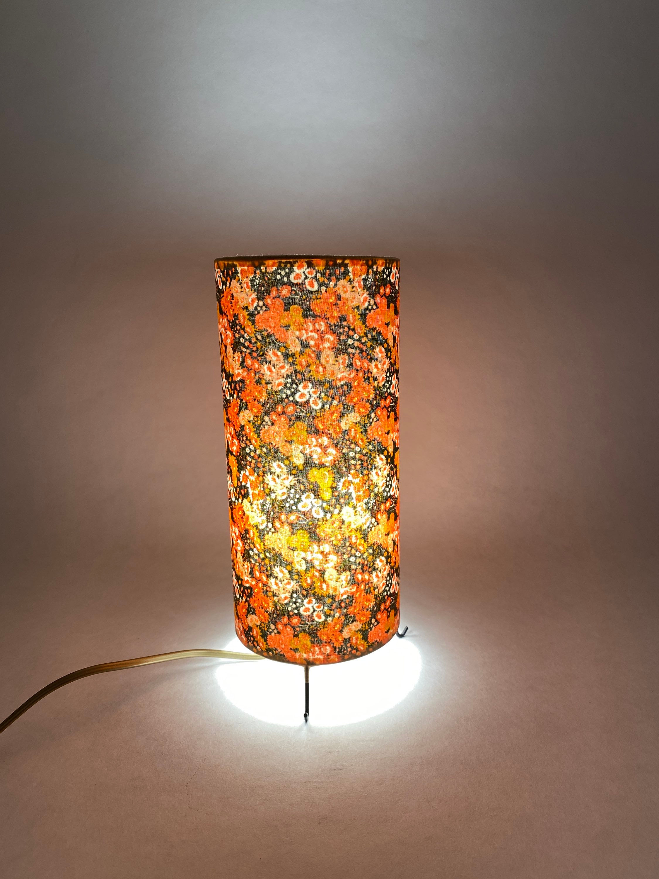 Lampe sur pieds floral orange