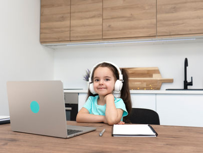 Aprender inglés con clases desde casa: lo que debes saber cómo mamá o papá