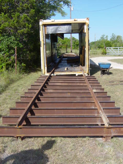 Kiln, setting up track1845.JPG