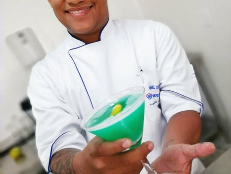 Barman & Sommelier Angel Alberto Chacón AlvaradoFigura pública