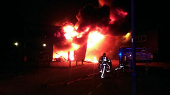 grote brand op bedrijventerijn