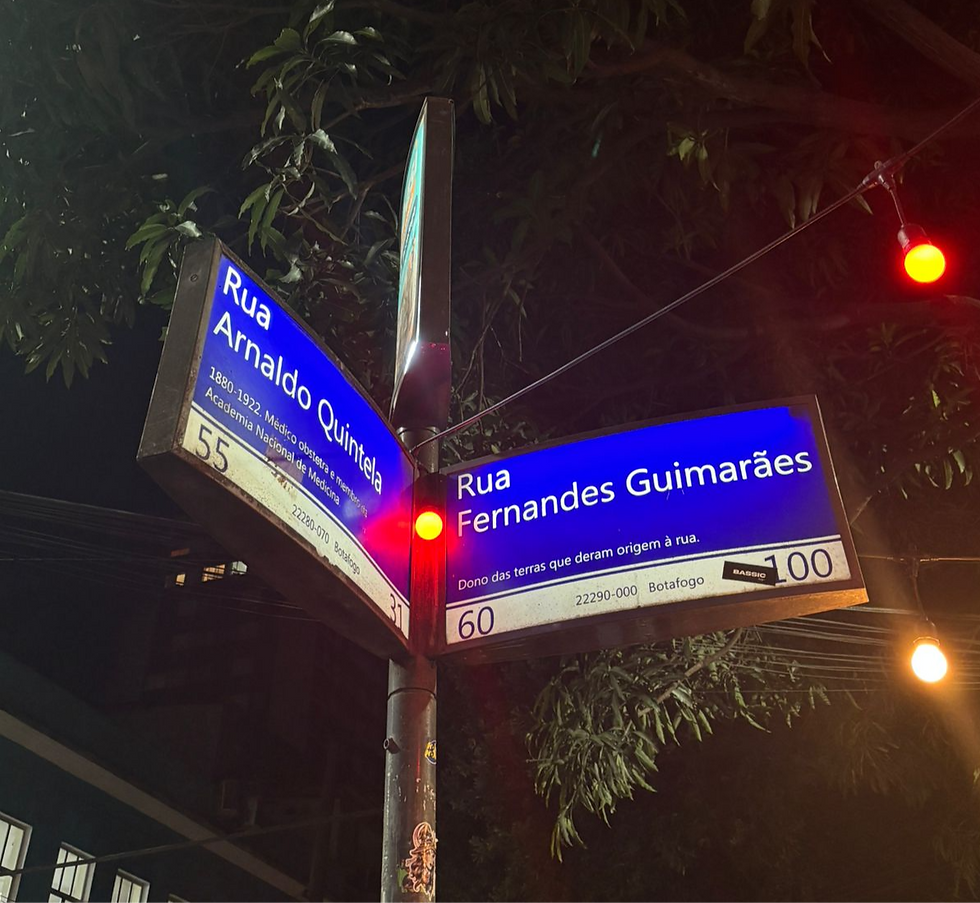 Esquina da Rua Arnaldo Quintela com a Fernandes Guimarães. (Foto: Maria Eduarda Mariano)