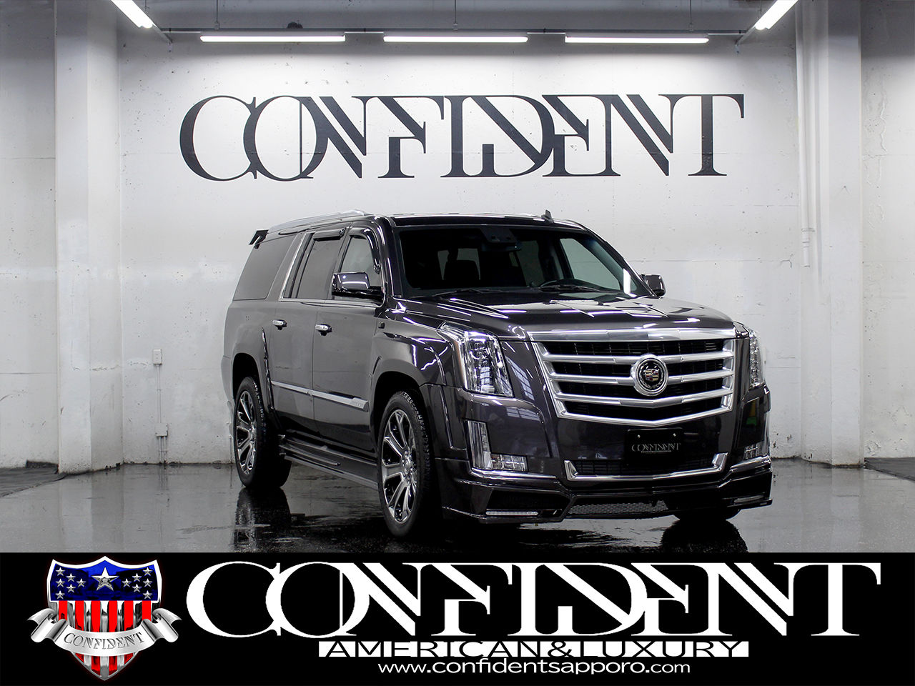 キャデラック エスカレードESV プレミアム AWD