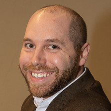 Gellin Headshot.jpg