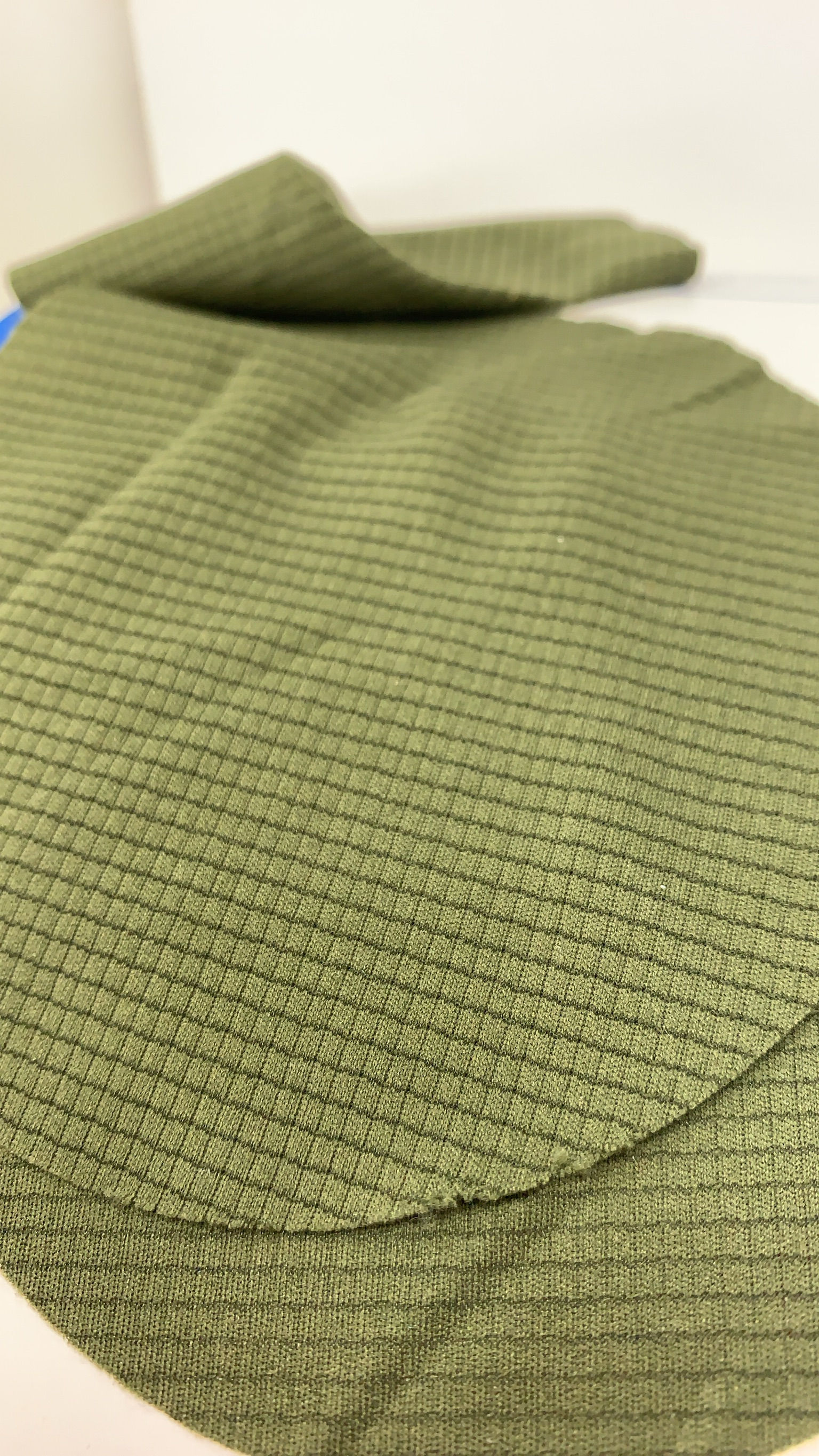 SL-020 W/R, Grid Interlock Back Side Bonded 
With Fleece
