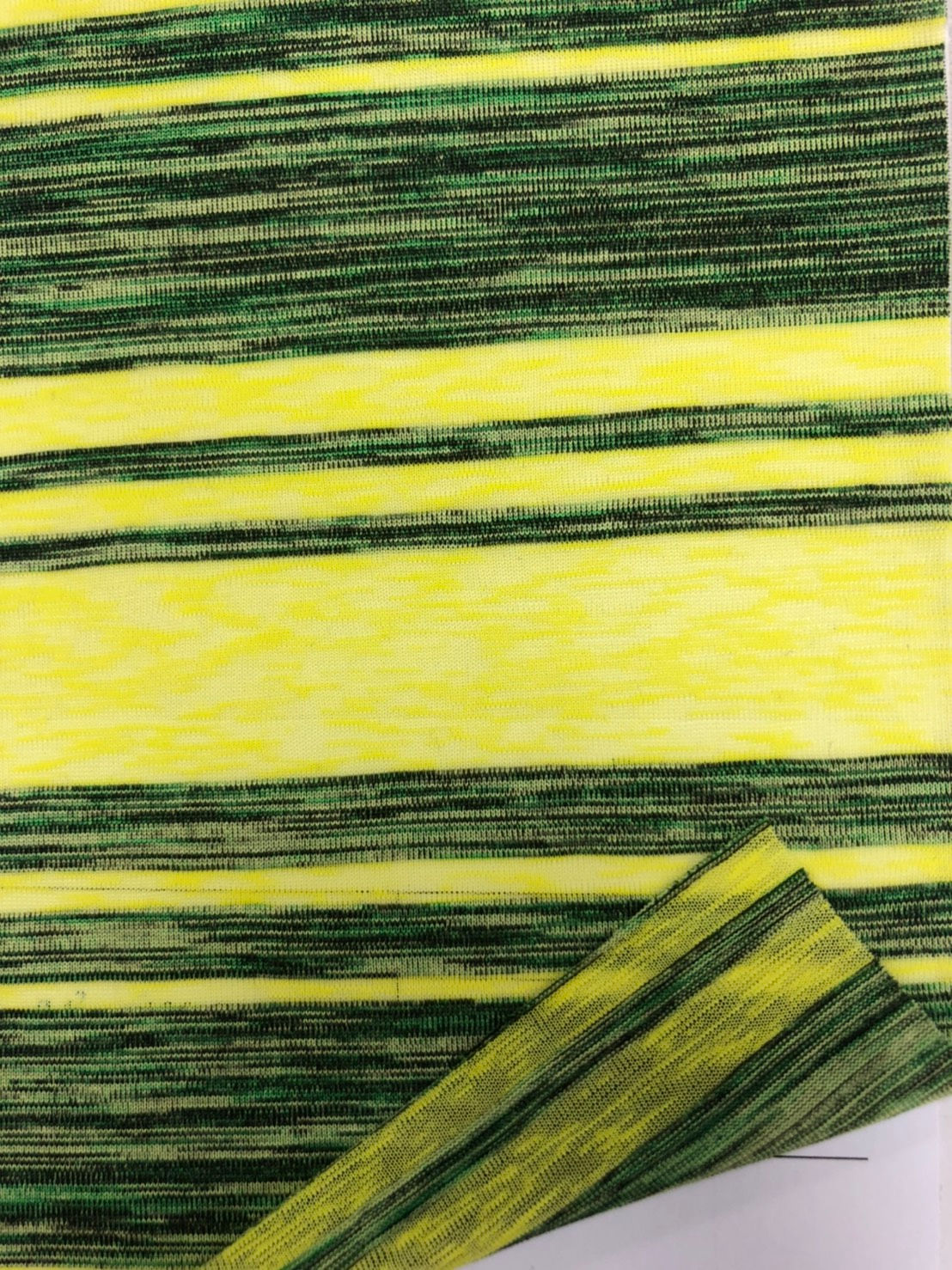 SH-455-01 Stripe Moth Yarn
