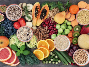 Bitkisel beslenmede sık yapılan hatalar nelerdir? Protein, sağlıklı yağlar ve mikronutrient dengesinin önemi, bitkisel beslenmede yapılan yanlışlar ve doğru uygulama önerileri bu yazıda ele alınıyor.