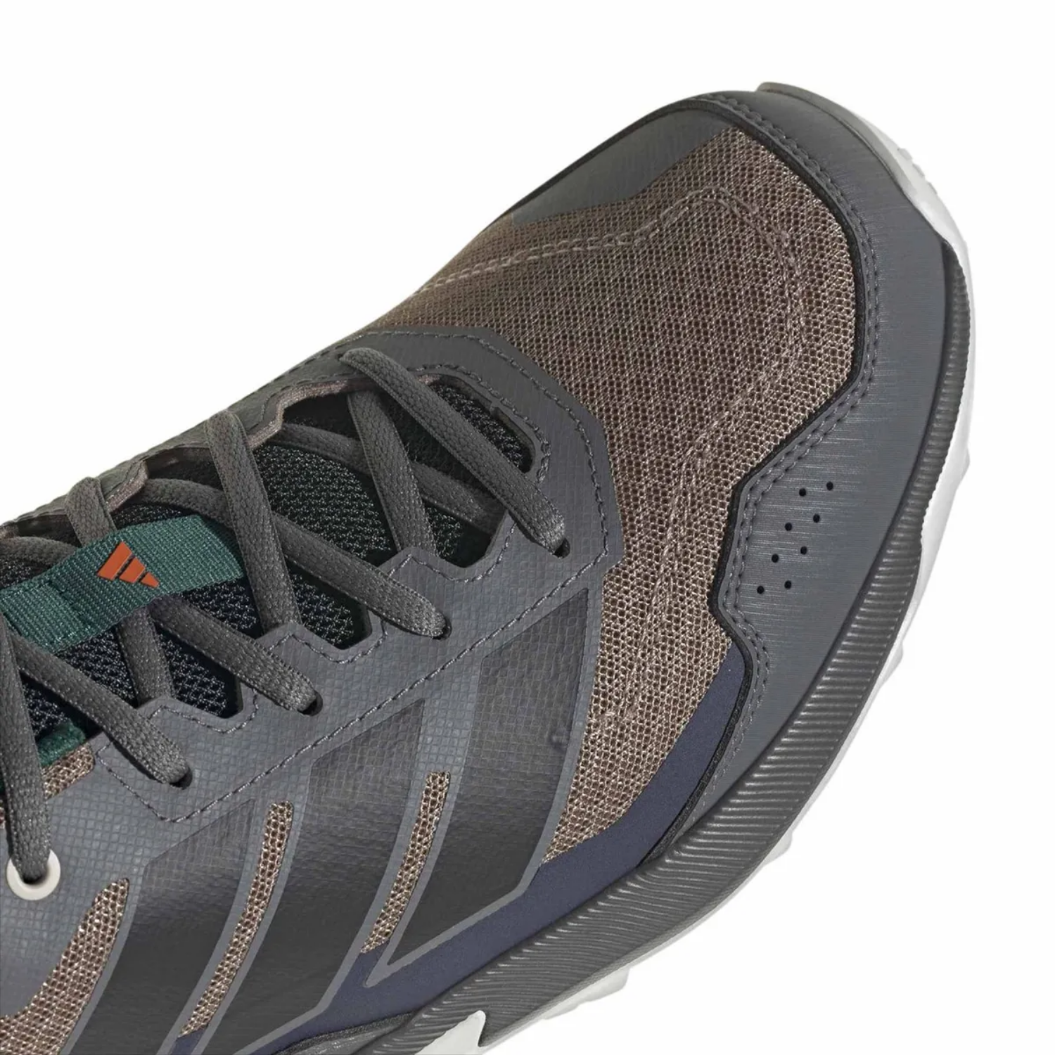 Zapatillas marca Adidas TERREX EASTRAIL 3 / Para Hombre