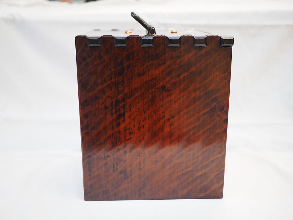 Thumbnail: 摺り漆ノミ目天面組手（大）