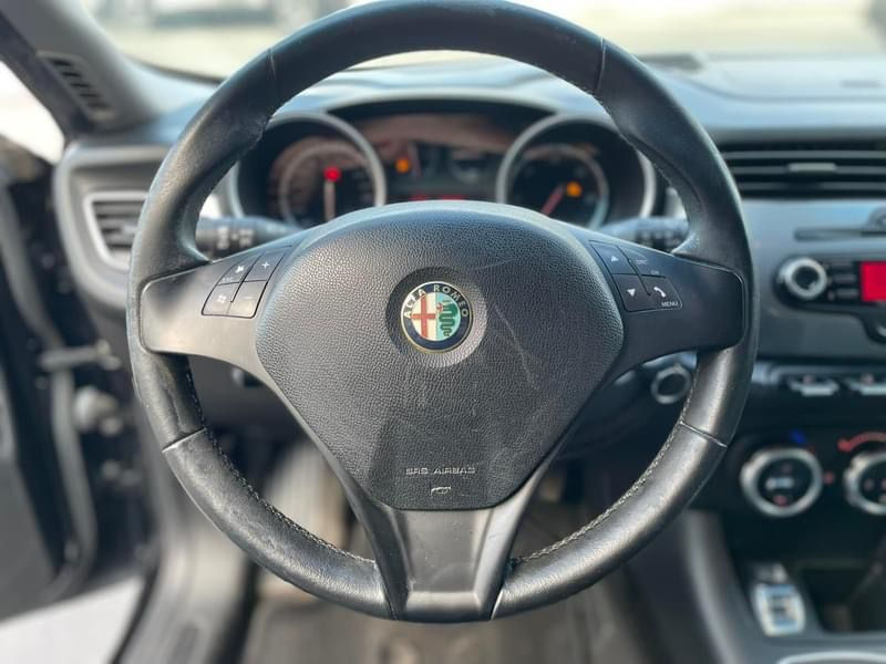 Miniatura: ALFA ROMEO GIULIETTA EXCLUSIVE