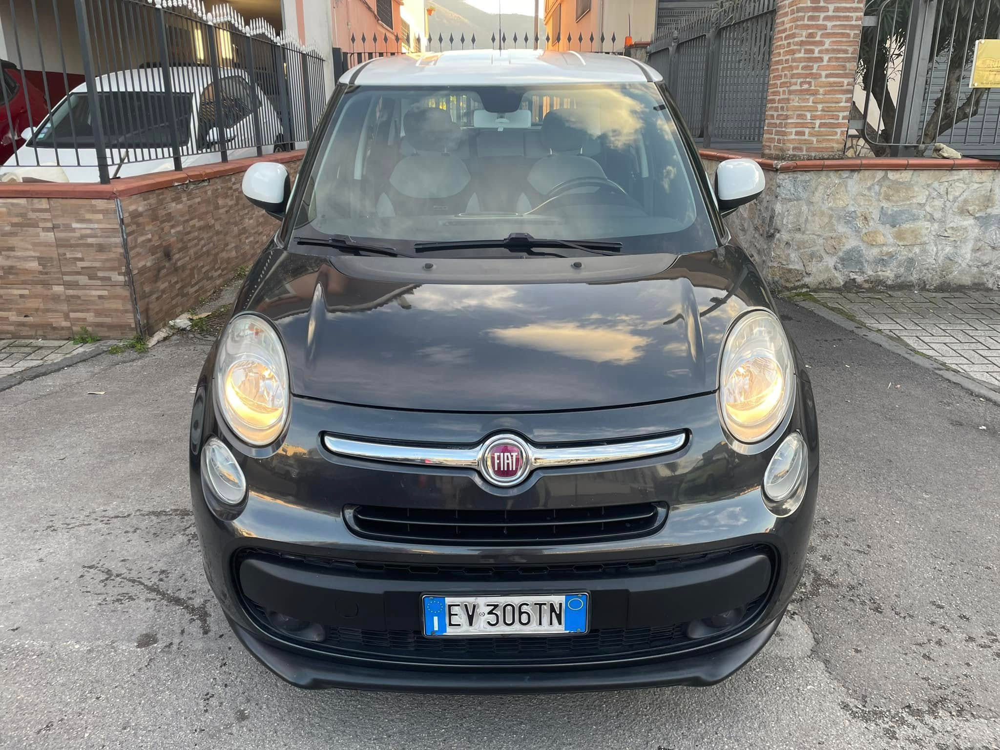 FIAT 500L LOUNGE