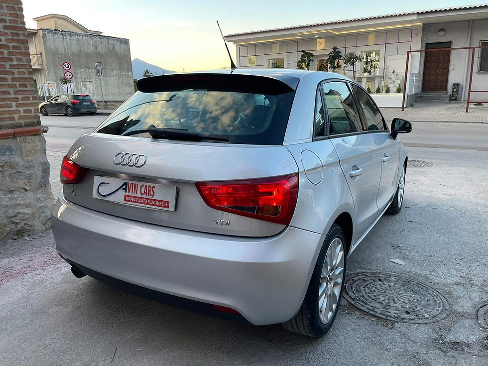 Miniatura: AUDI A1 1.6