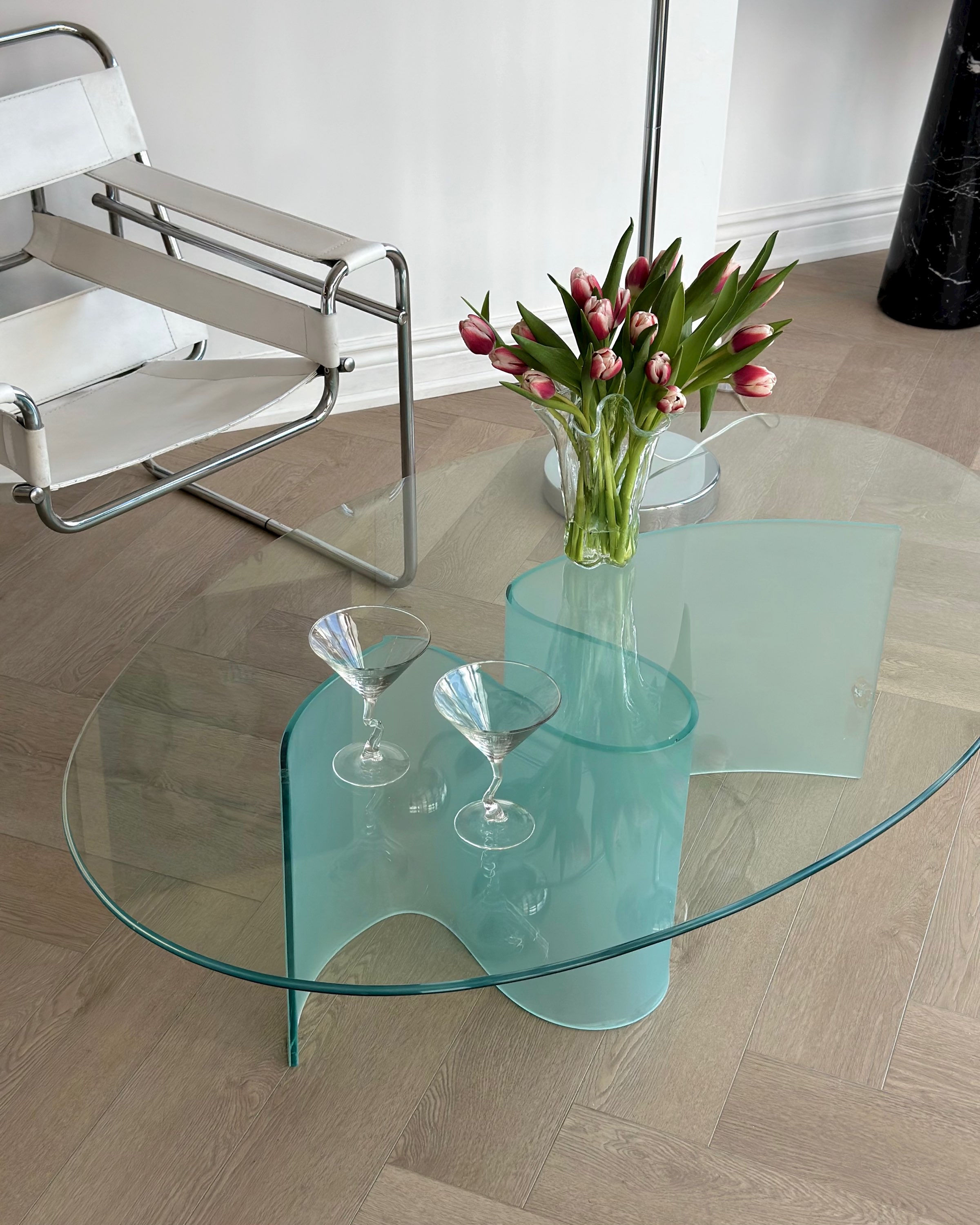 Fiam-inspired tempered glass coffee table
