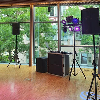 DJ Equipment Setup Stuttgart - DJ M RiCO Ton- und Lichttechnik