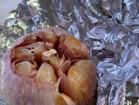 Different Ways To Store And Use Your Leftover Roasted Garlic!