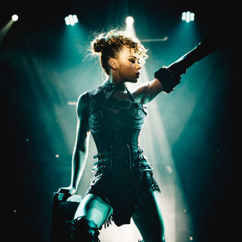 DSC08648 POsée V2.jpg